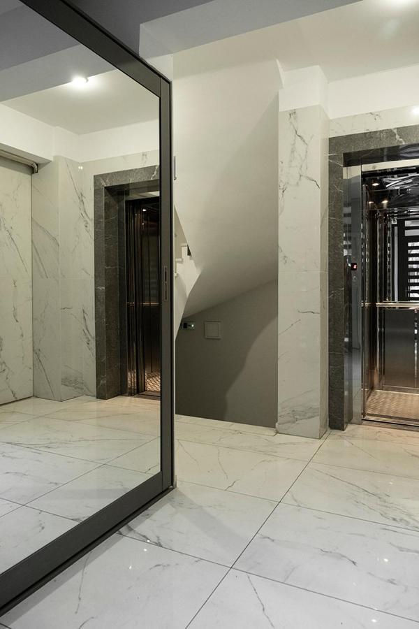 Appartement Kolomvou New Building Flat